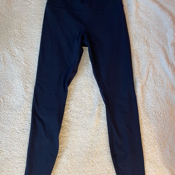 Navy blue Wonder Under Size 6 Lulu Lemon leggings